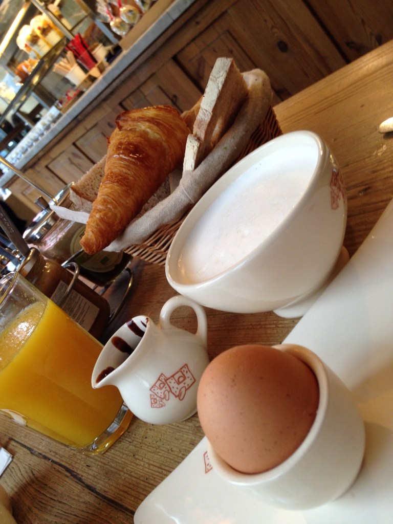 2014-05-07 Paris Le Pain Quitidien breakast on our first day 2