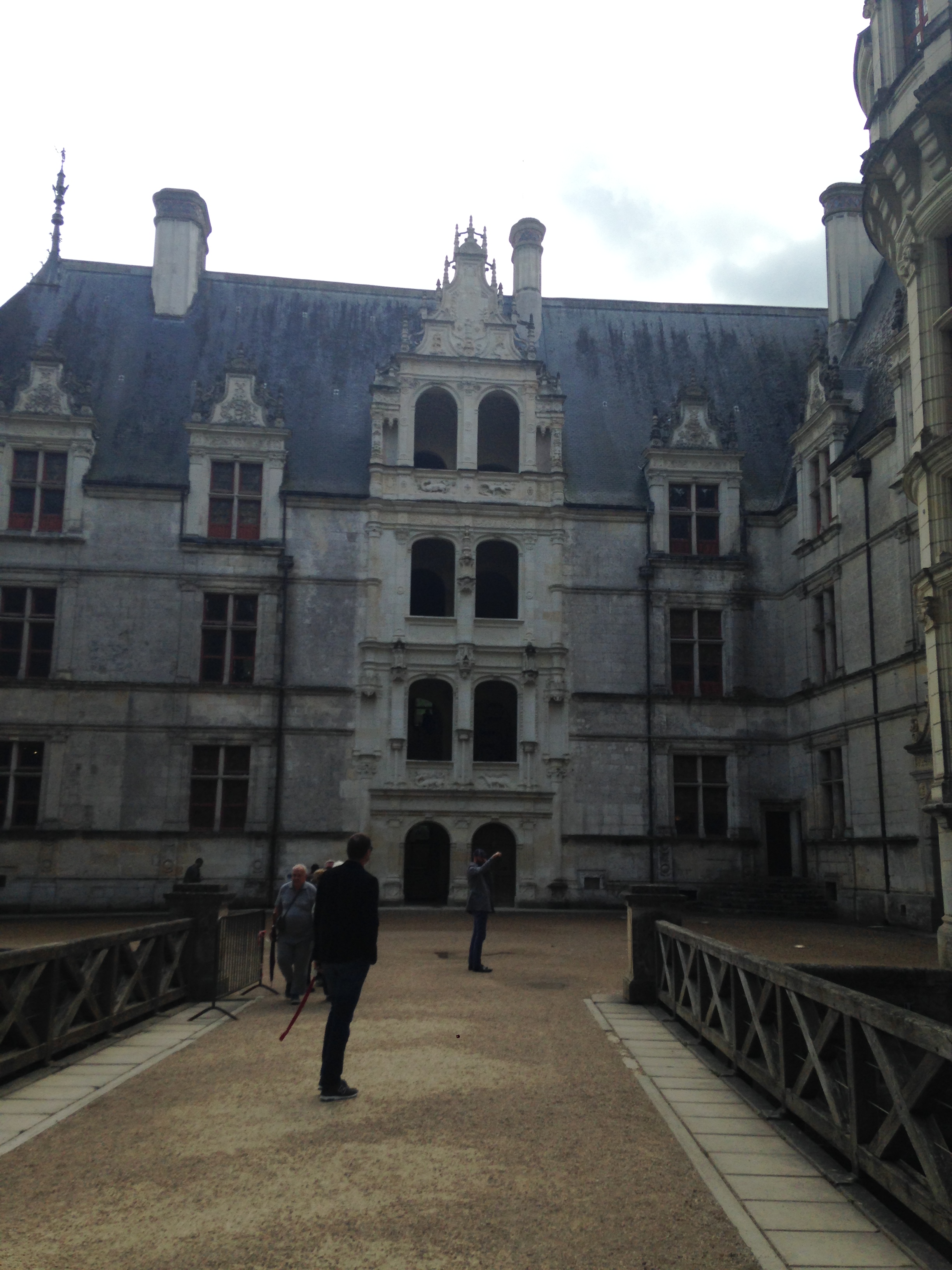 2014-05-12 Loire Valley Chateau d'Azay 4