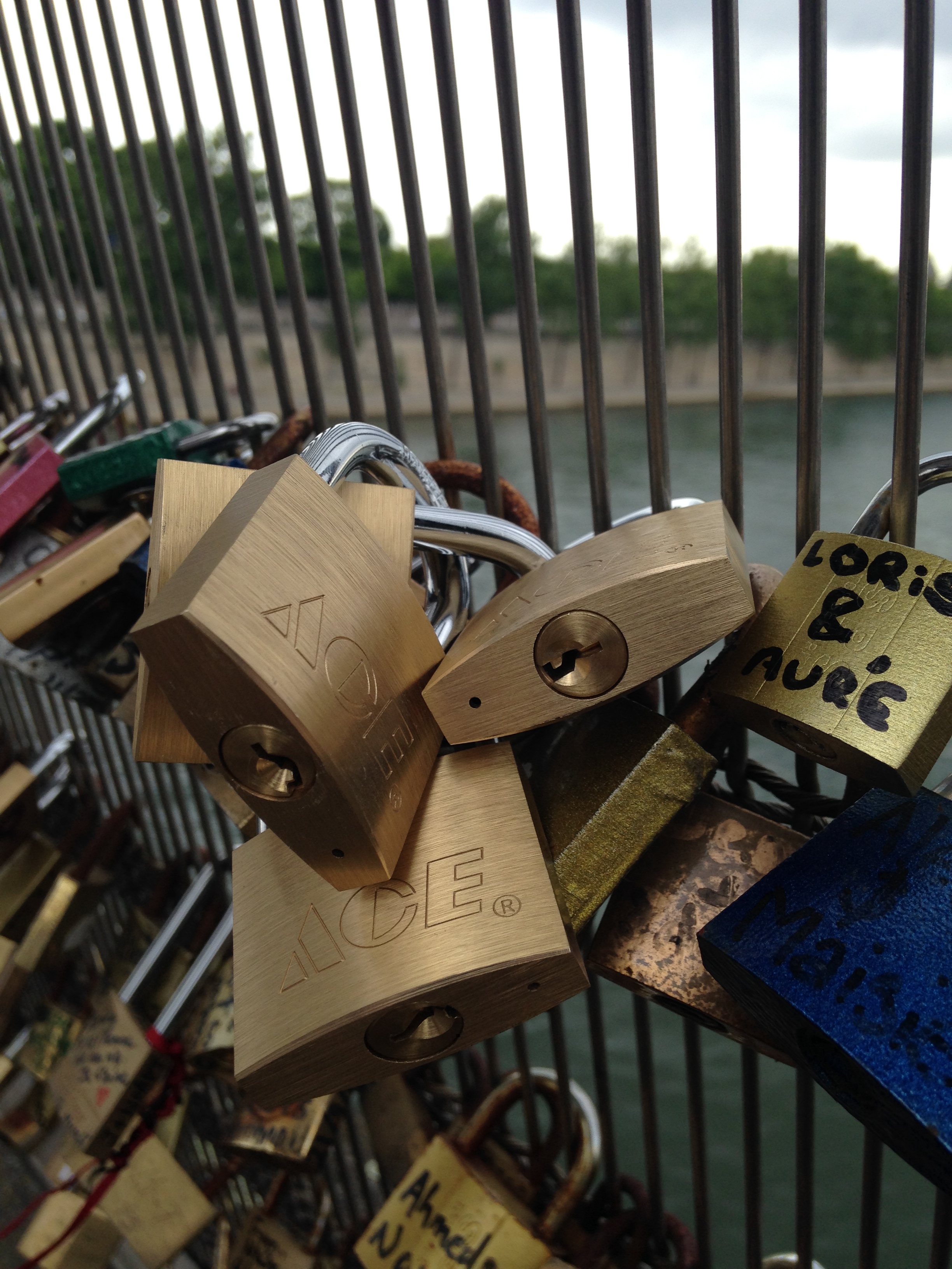 2014-05-20 Paris Lock Bridge 2