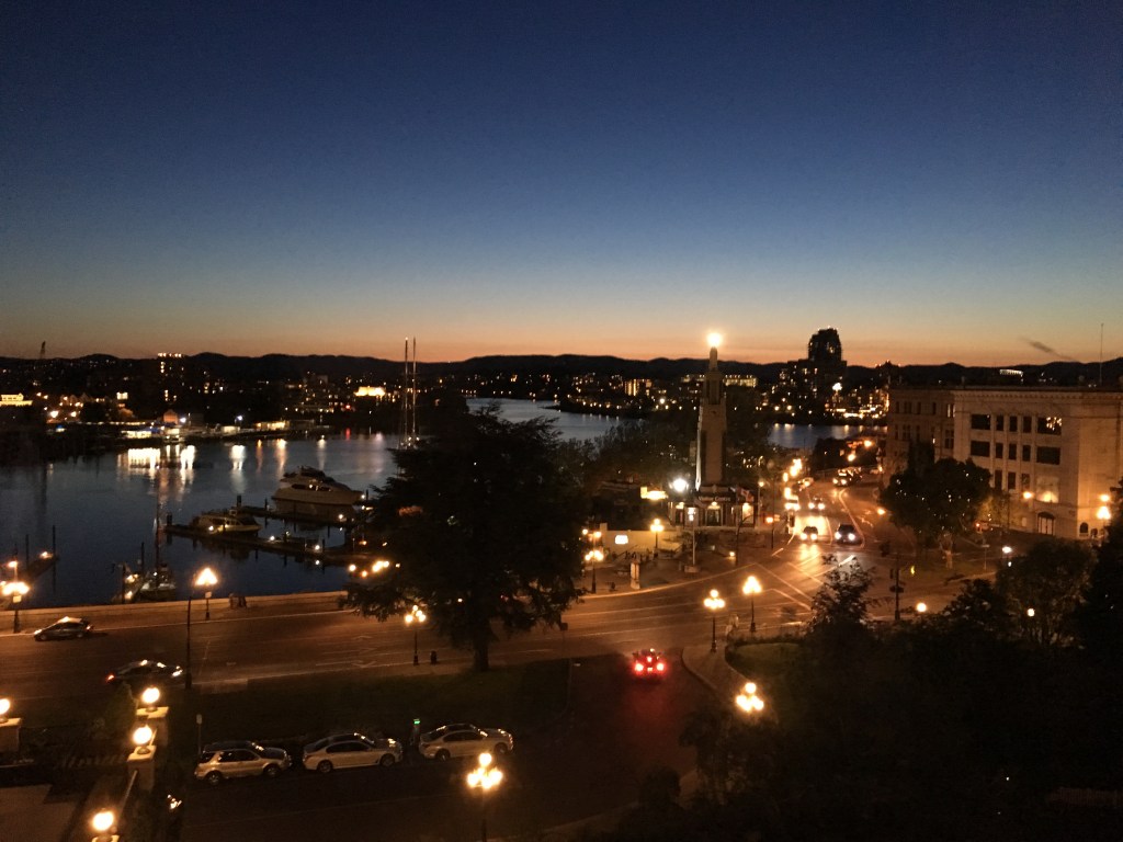 2016-05-05 Victoria BC - Farimont Inn 10