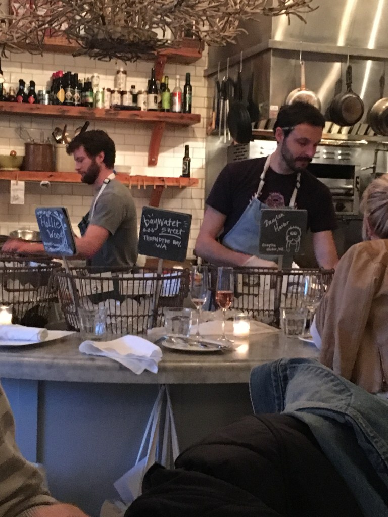 2016-05-08 Seattle - Walrus and the Carpenter 2